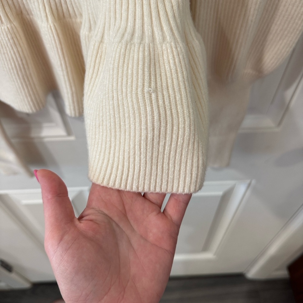 Express Ivory Ribbed Knit Sweater - Picture 4 of 4